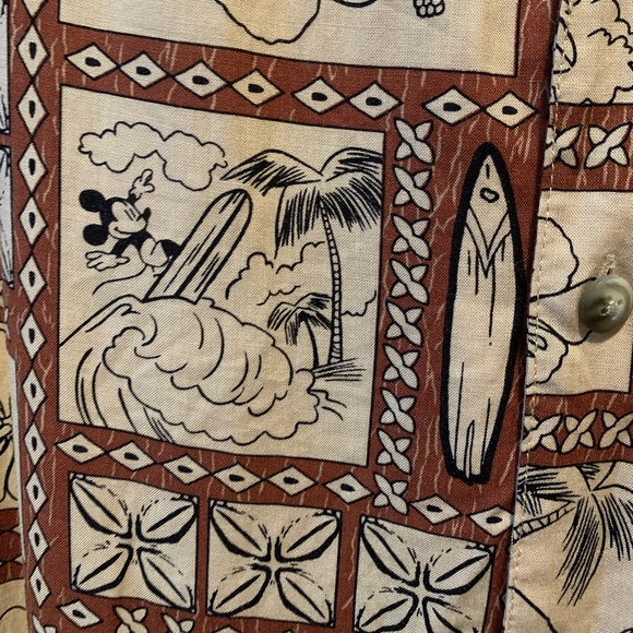 Disney Mickey Mouse Surfboard Hawaiian Shirt - Picture 4 of 5